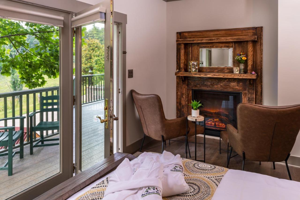The Inn At Amaris Farms Weaverville エクステリア 写真